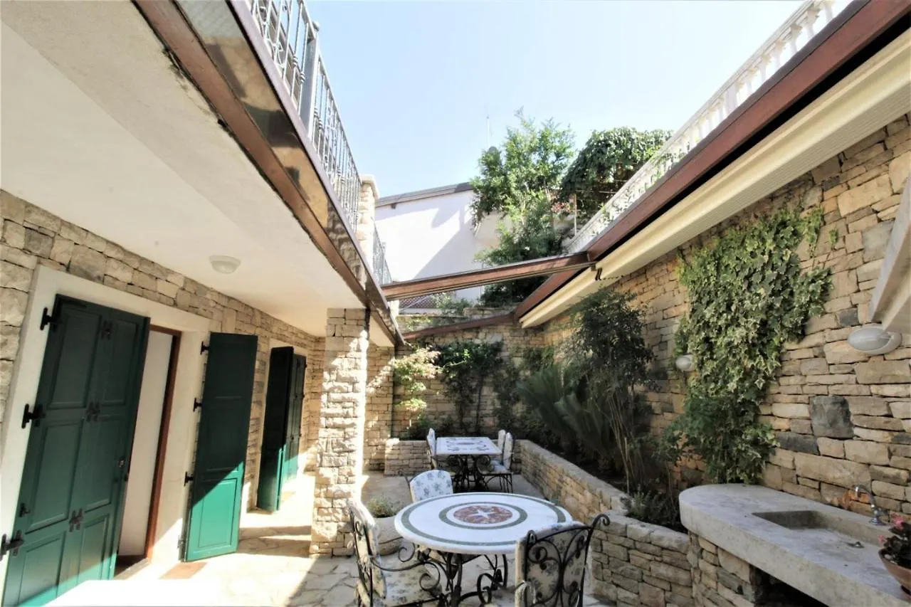 Villa Istriana Crveni Vrh Guest house