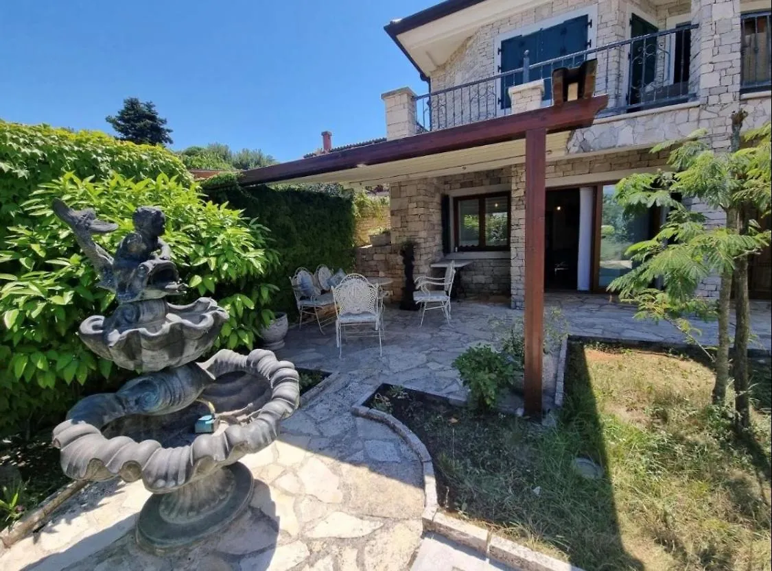 Guest house Villa Istriana Crveni Vrh